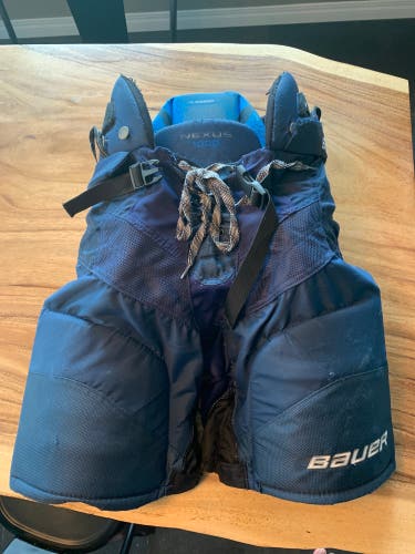 Junior XL Bauer Nexus 1000 Hockey Pants