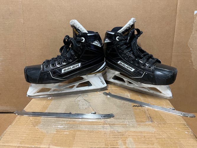 Bauer Supreme S190 Hockey Goalie Skates Regular Width Size 3.5
