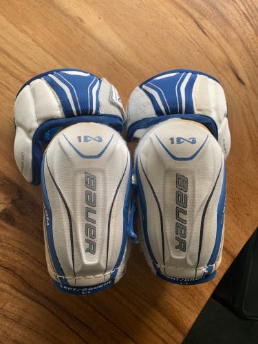 Used Small Bauer Nexus 1N Elbow Pads
