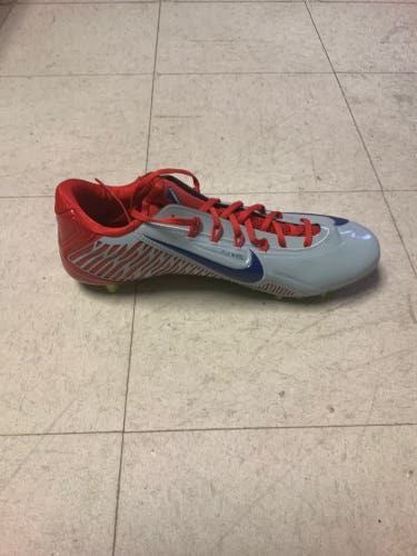 Unisex Size 14 (Women's 15) Nike Football Cleats