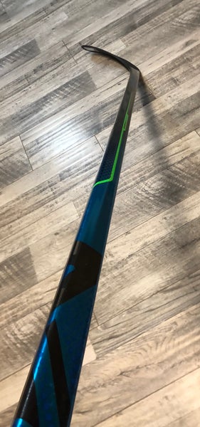 New! 55 Flex P92 RH Nexus Geo Hockey Stick