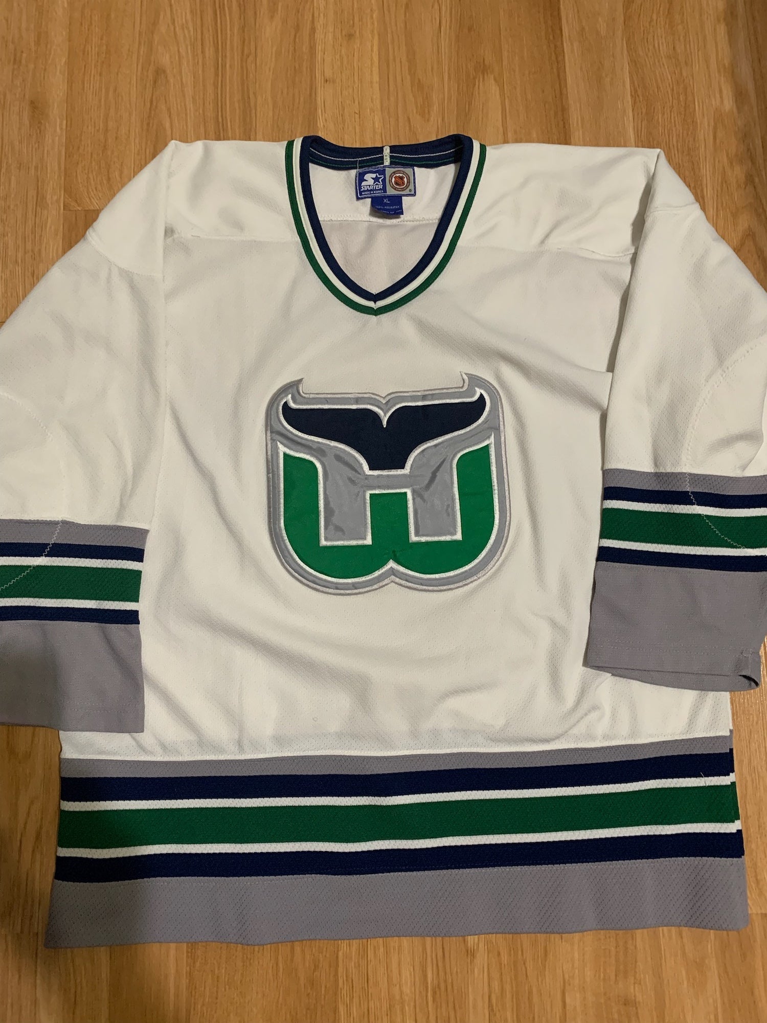 Vintage 90s White Hartford Whalers NHL Champion Sweatshirt Made In USA XXL