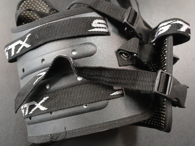 New Medium STX kidney pads