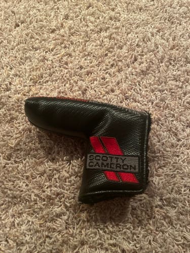 Used Scotty Cameron Headcover