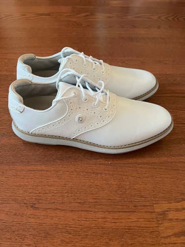 Women's New Size 7.0 (Women's 8.0) Footjoy Golf Shoes