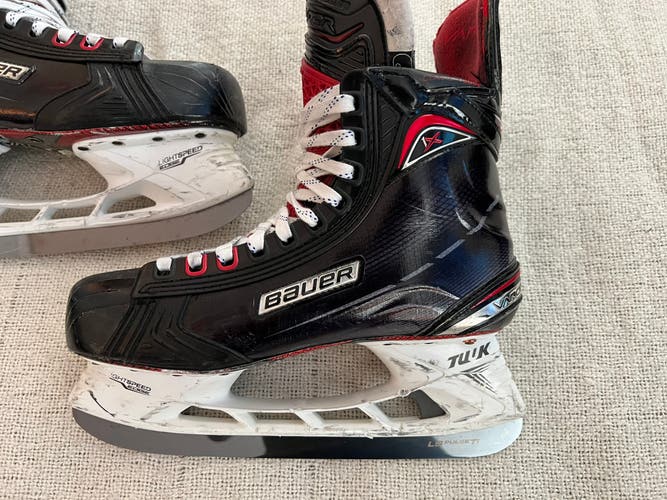 Used Bauer Regular Width  Size 9 Vapor 1X 2.0 Hockey Skates