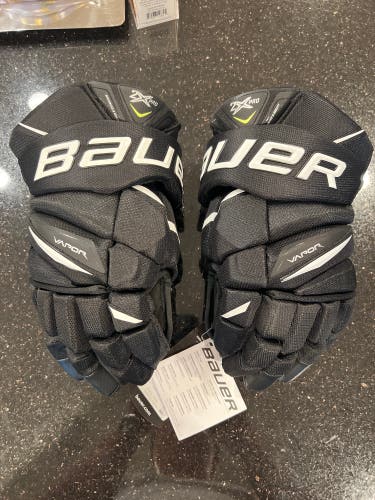 Bauer 13"  Vapor 2X Pro Gloves