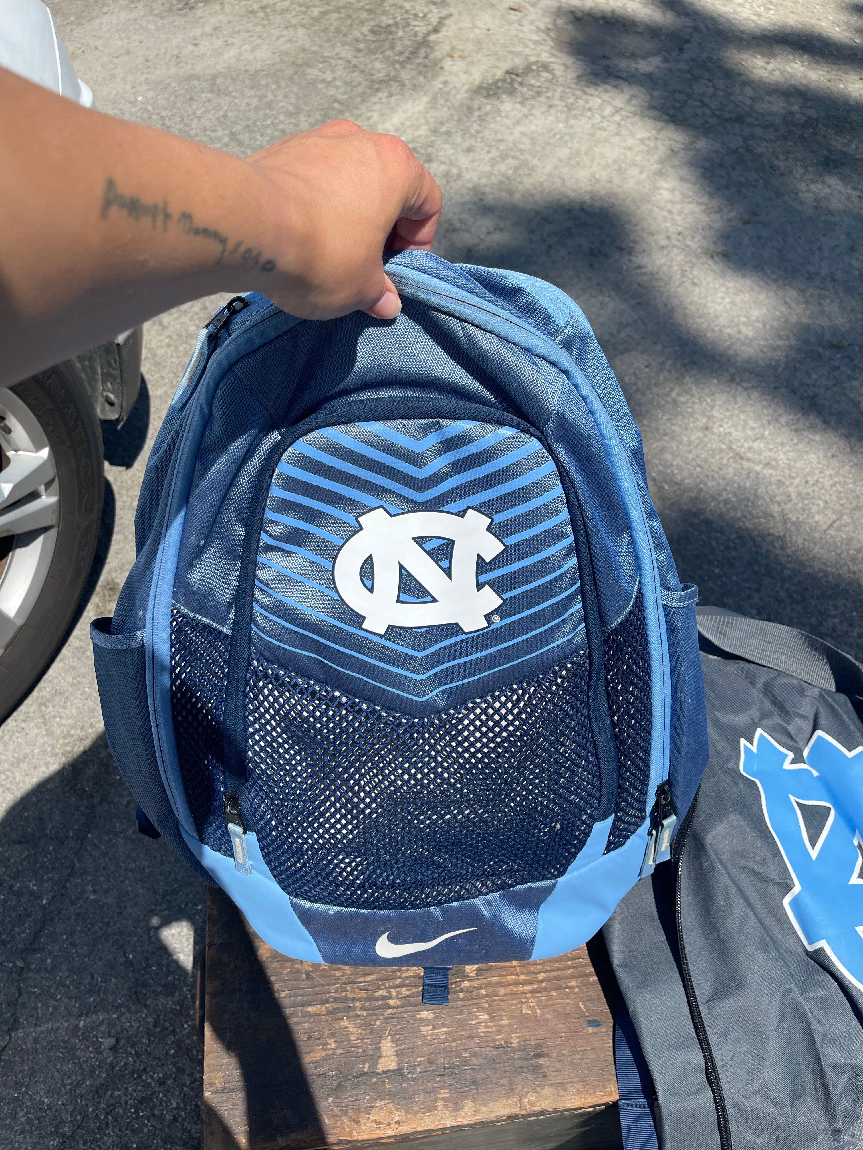 unc nike backpack