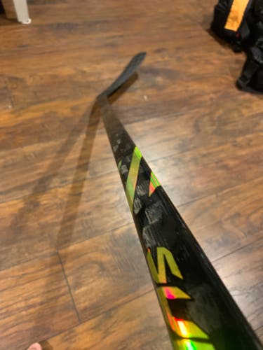 Intermediate Right Handed P92M Pro Stock Super Tacks AS4 Pro Hockey Stick