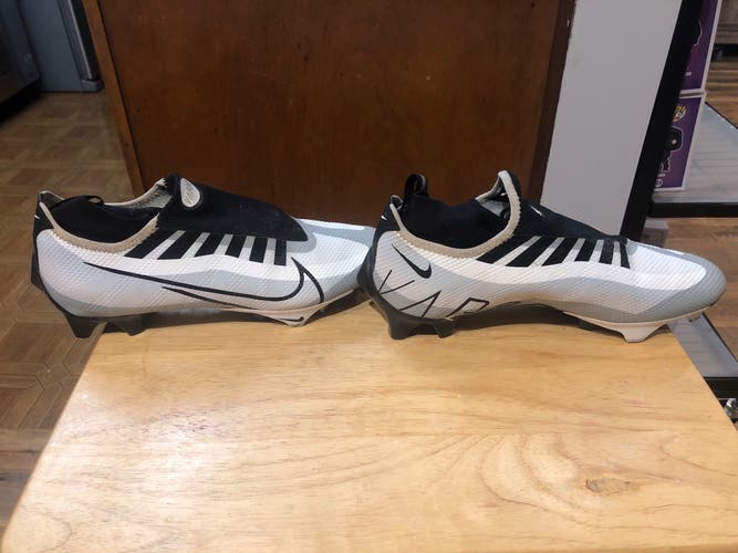 Men's Size 10 (Women's 11) Nike Vapor edge pro 360