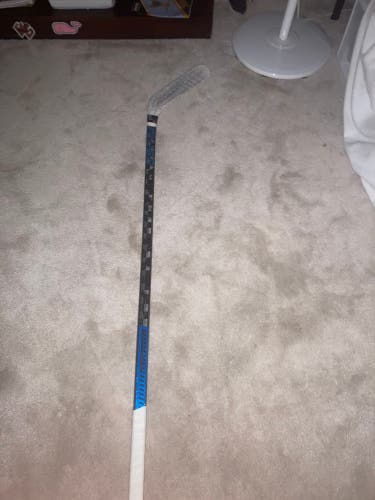 Intermediate Right Handed P88  Nexus 2N Hockey Stick