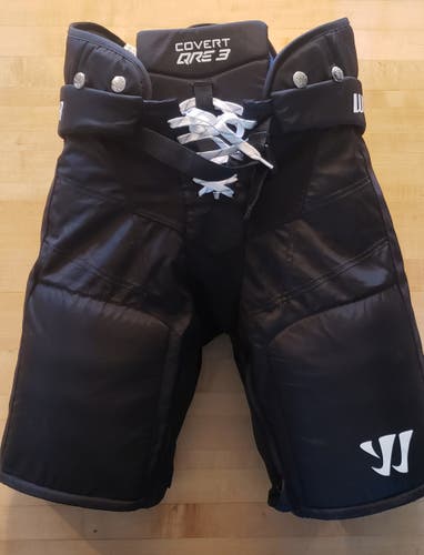 Junior Used XL Warrior Covert QRE 3 Hockey Pants