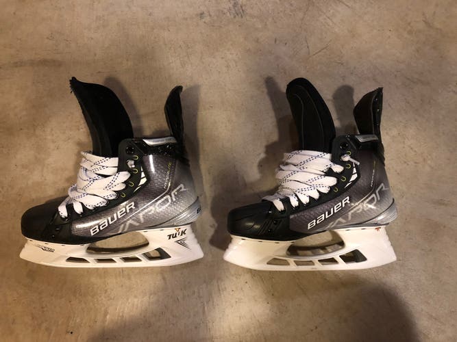 New Bauer DAA Pro Stock Size 6 3/4 Vapor Hyperlite Hockey Skates