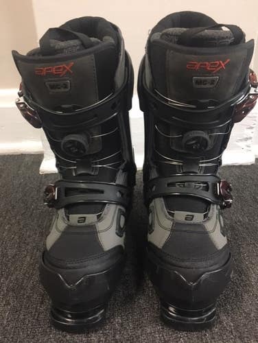 Used Men's Apex MC-2 Ski Boots Size 26 (Mondo 25.5)