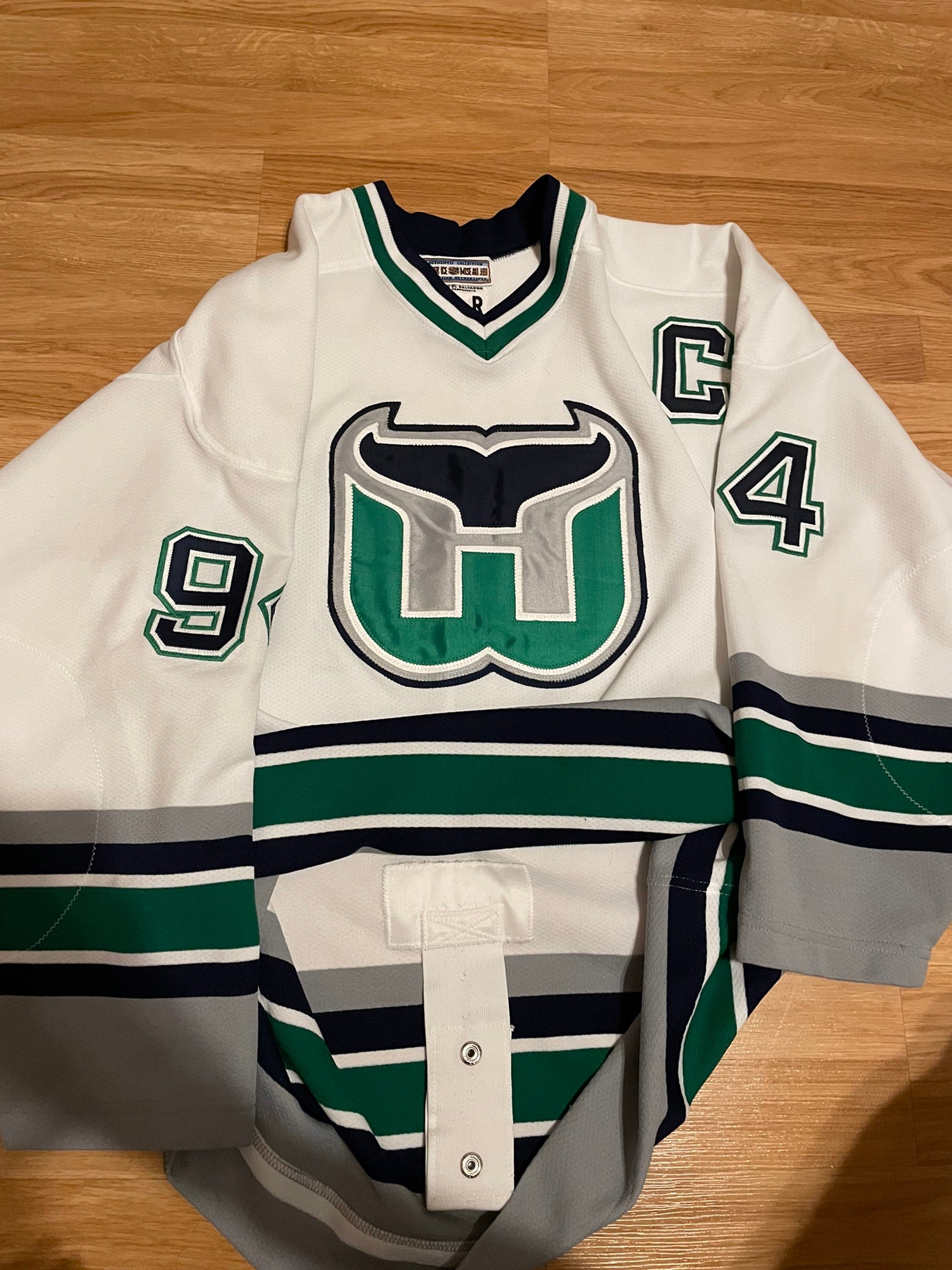 CCM Authentic Hartford Whalers NHL Hockey Jersey Vintage Green 46