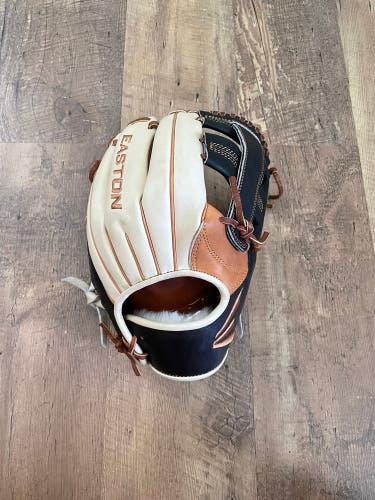 Easton Professional Collection Hybrid 11.75