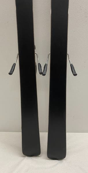 ATOMIC BETA CARVE 1 スキー　ビィンディング付き ATOMIC C-series C:818 Beta Carve Snow Skis w/Atomic Device