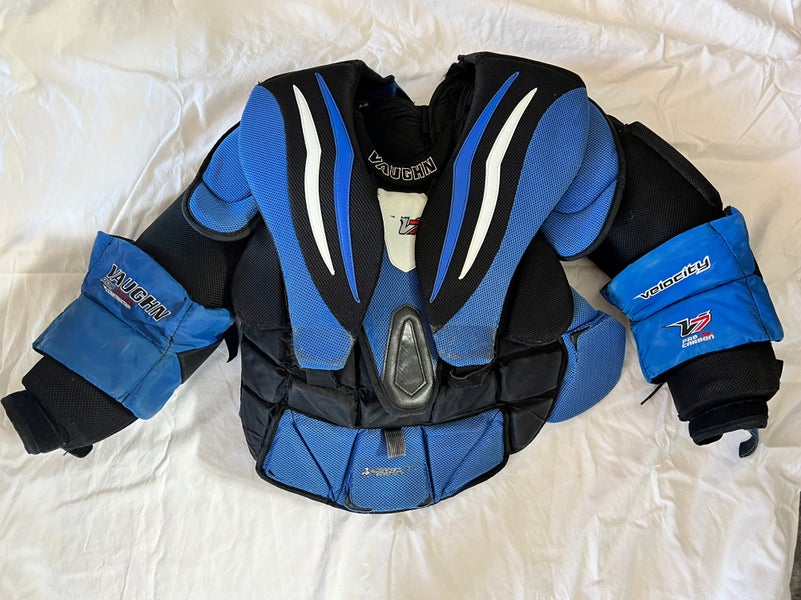 Used Large Vaughn Velocity V7 XR Goalie Chest Protector