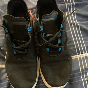 Black Adult Womens size 11) Nike Shoes