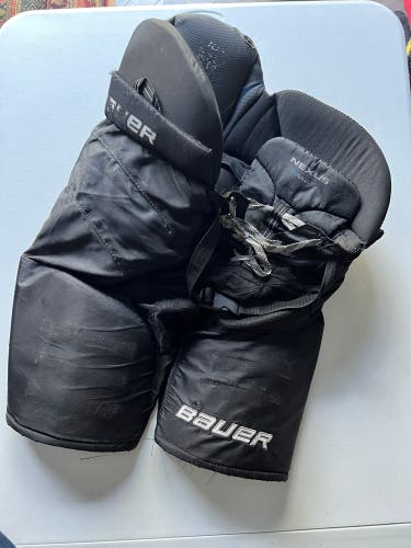 Senior Small Bauer  Nexus N8000 Hockey Pants