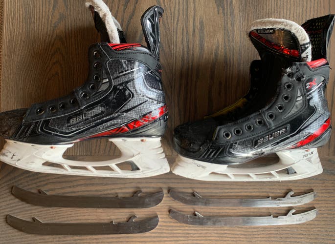 Used Bauer  Size 4.5 Vapor 2X Hockey Skates