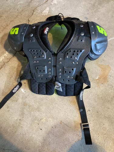 Youth Small Schutt DS Flex Shoulder Pads
