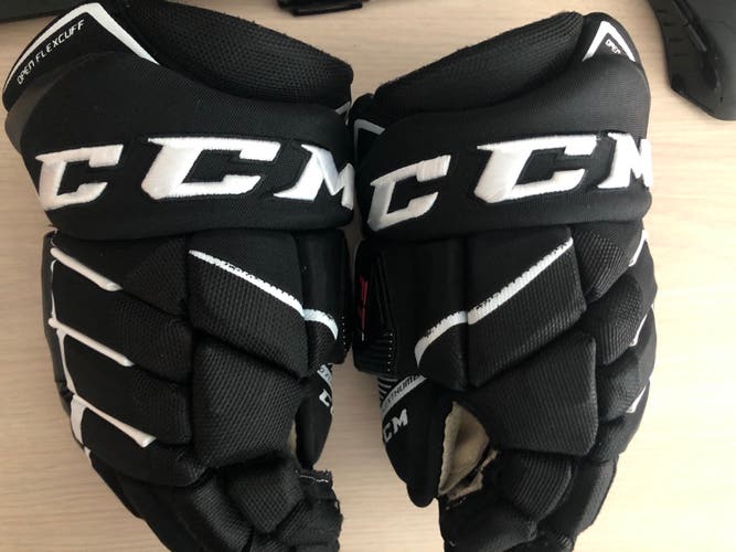 CCM 13" Jetspeed FT1 Gloves