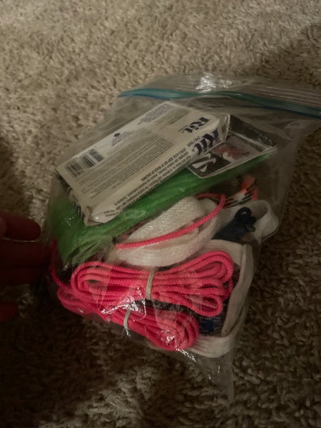 Lacrosse stringing and dye kit