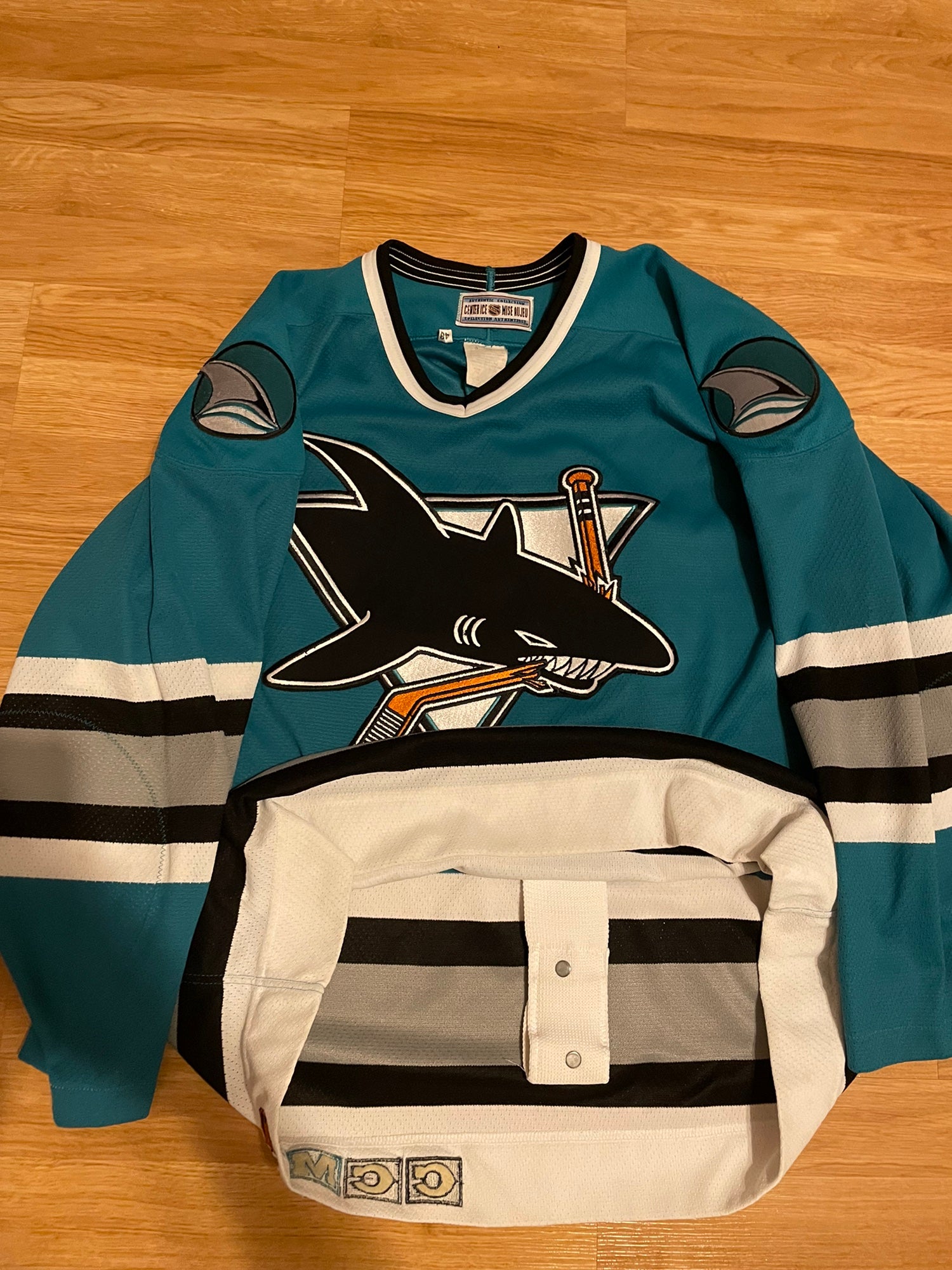 SAN JOSE SHARKS AUTHENTIC REEBOK CENTER ICE JERSEY. AWAY/ROAD MENS SIZE 60.  NWT