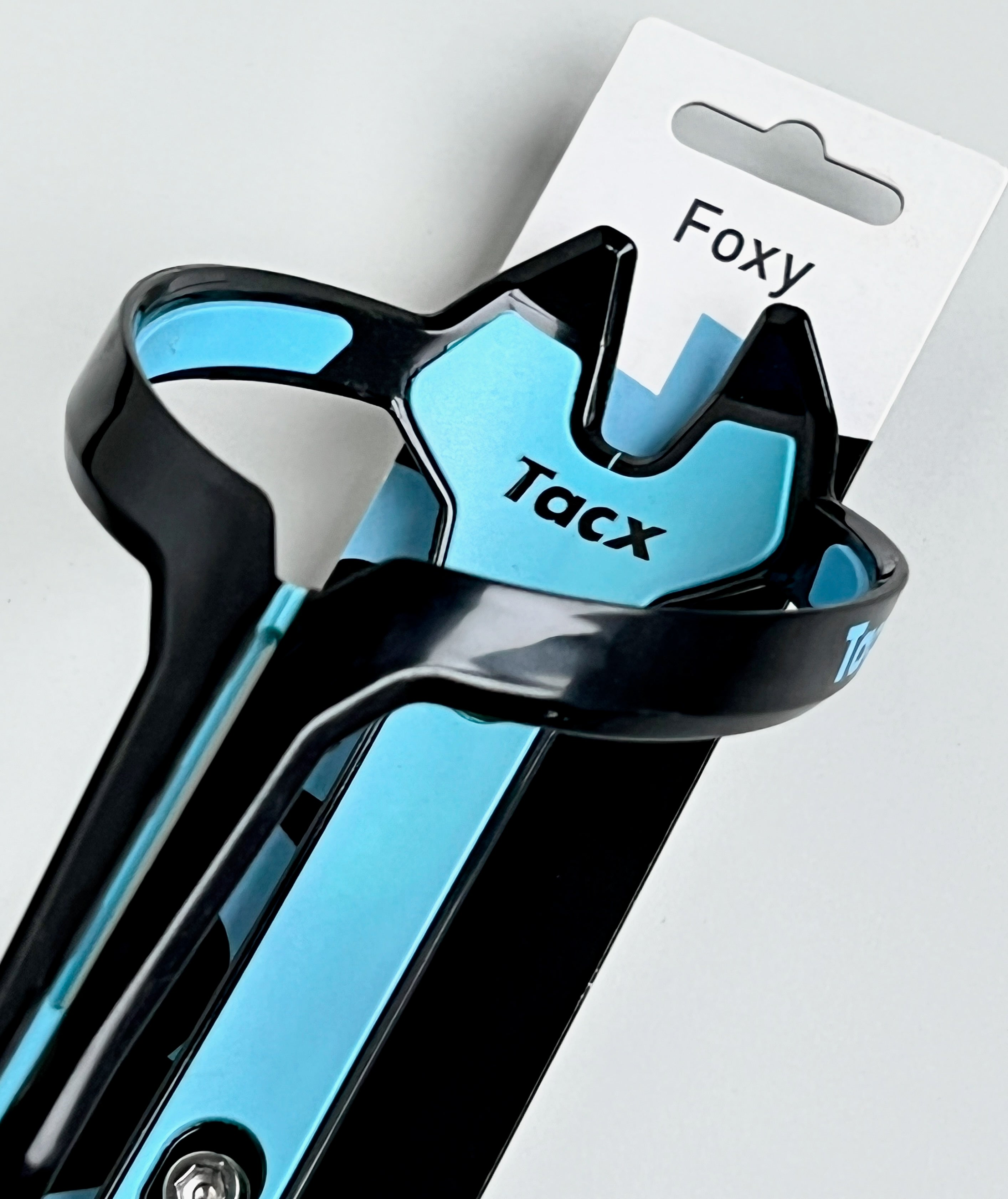 verjaardag maandag Leraren dag Tacx Foxy Road MTB Bike Water Bottle Cage Plastic Black Blue 35g |  SidelineSwap