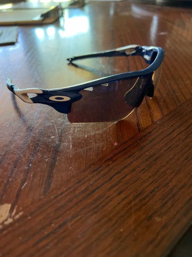 Oakley Radarlock Sunglasses