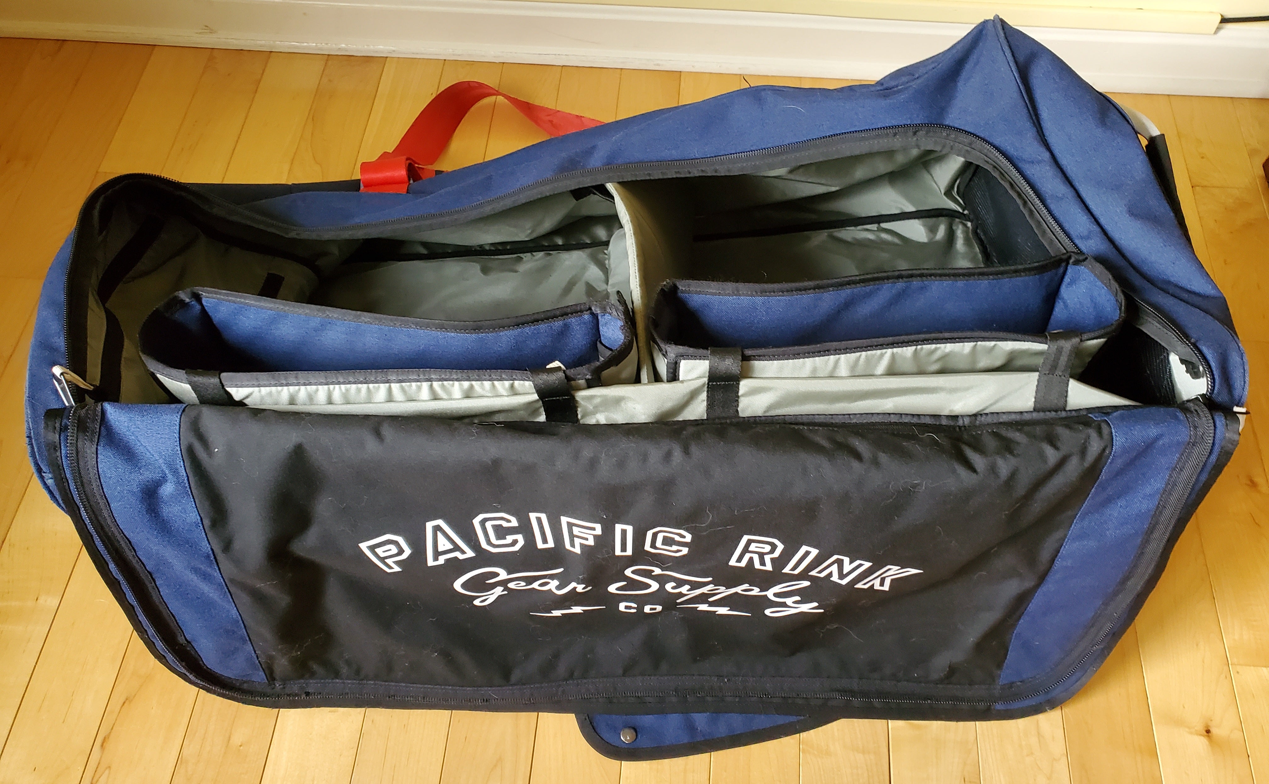 Pacific Rink player hockey bag
