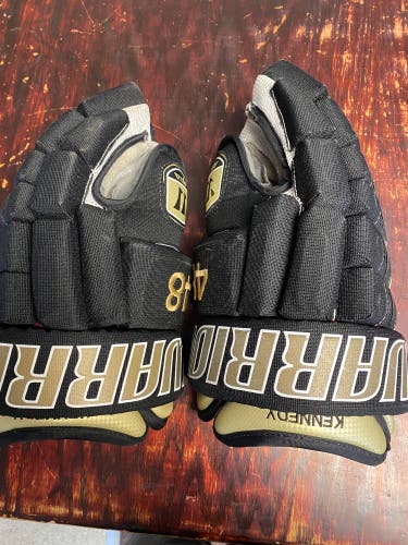 Penguins Kennedy Golden Warrior 14" Pro Stock Franchise Gloves