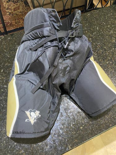 Senior New XL Bauer Supreme Pittsburgh Penguins Pro Hockey Pants