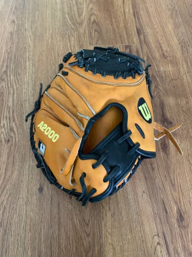 Wilson A2000 PUDGE 32.50" Catcher's Mitt