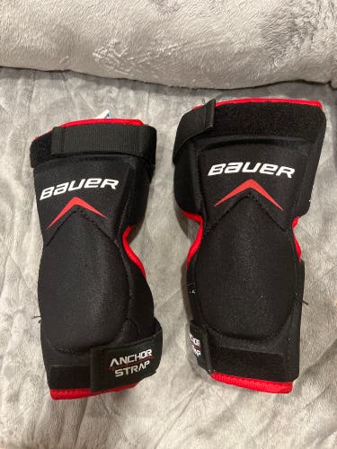 Bauer vapor x900 goalie knee pads