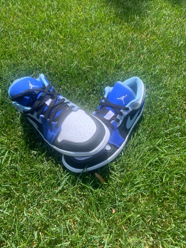 Men's Size 12 (Women's 13) Air Jordan 1 Shoes