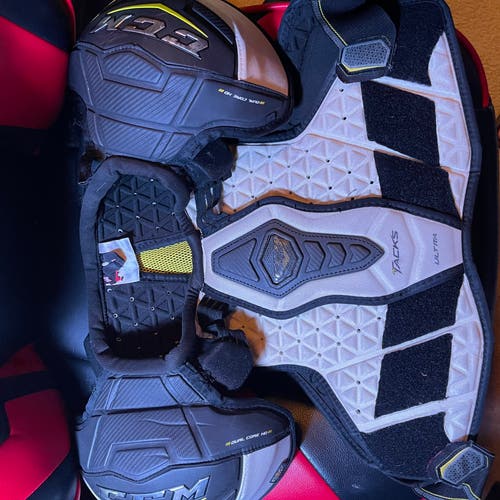 Used Small CCM  Ultra Tacks Shoulder Pads