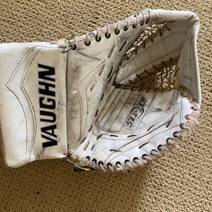 Vaughn V6 2200 PRO Glove
