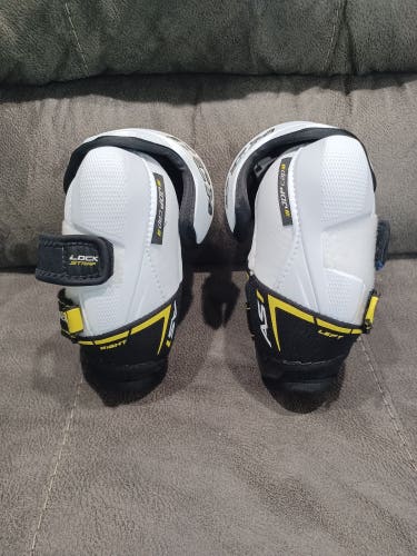 CCM Jr Large Super Tacks AS-VElbow Pads