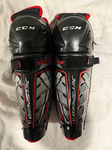 CCM Jetspeed edge Shin Pads