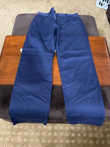 Vineyard Vines navy pants size 28x30 New With Tags