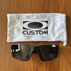 New Oakley 'Fuel Cell' Sunglasses Polarized Customized Adult