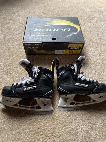Used Bauer S160 Youth 13.5 Ice Hockey Skates