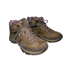 Brand New Merrell Women’s Waterproof Hiking Boots Size 7.5
