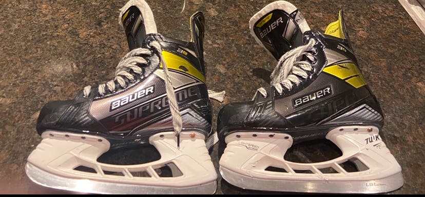 Used Bauer  Size 7 Supreme 3S Hockey Skates
