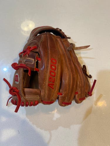 Infield 11.75" A2000 Baseball Glove