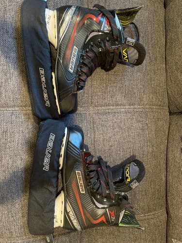 Used Bauer Regular Width Size 5 Vapor X2.6 Hockey Skates