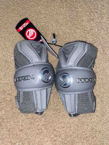 New Large Maverik Rome Arm Pads