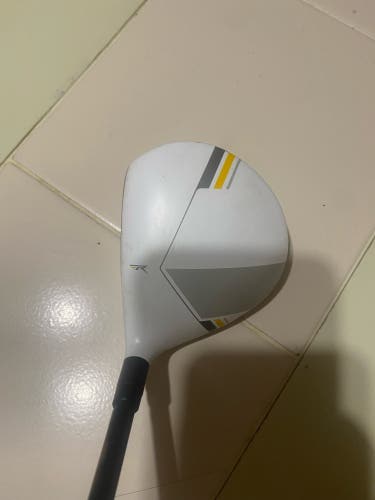 Men's Right Handed Regular Flex 3 Wood Taylormade RocketBallz RBZ Stage 2 Fairway Wood